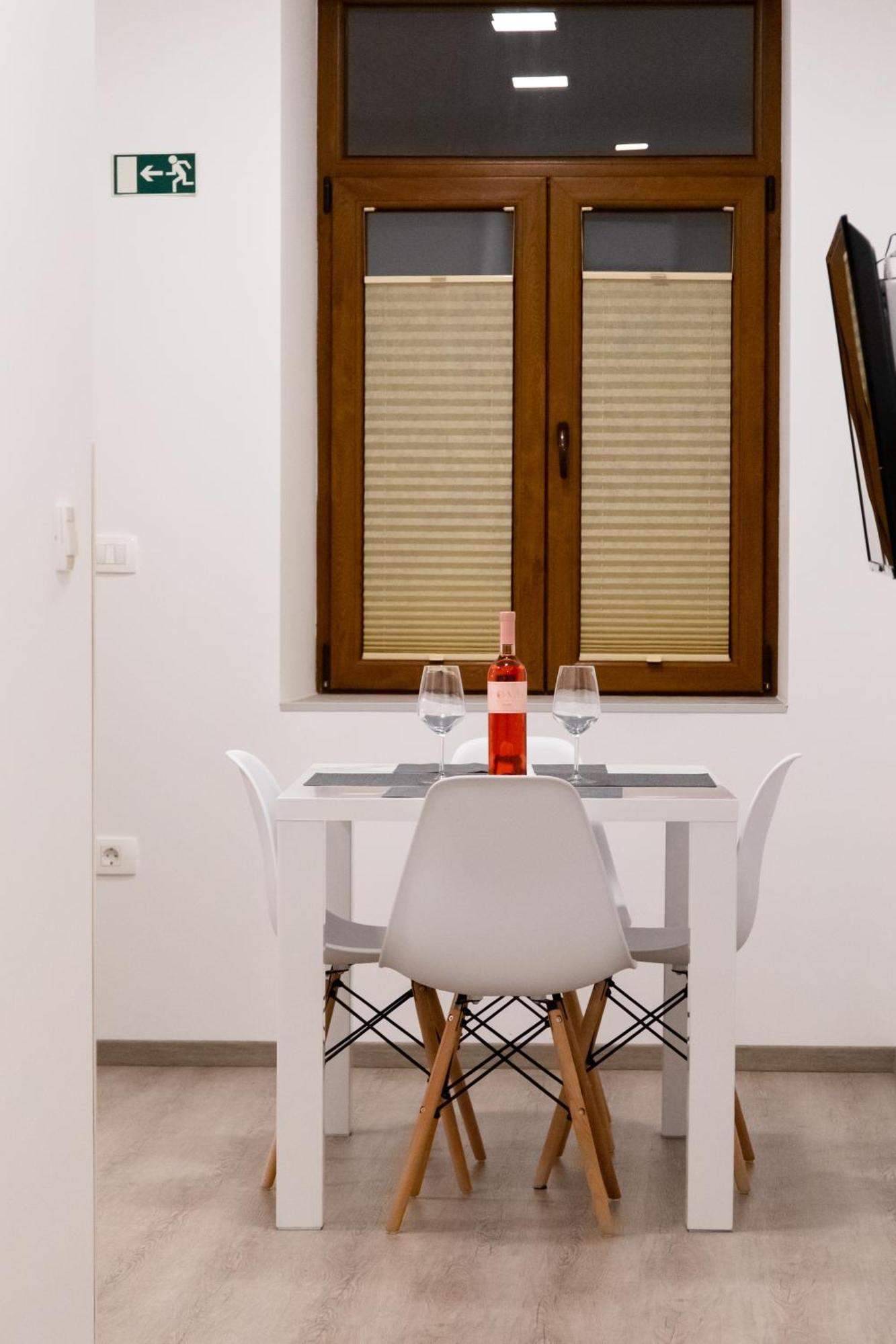 Oliver Street Apartment Vipava Exteriér fotografie